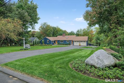 44 Brookmoor Road Avon CT 06001