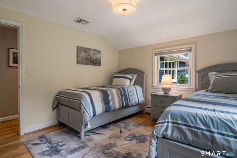 44 Brookmoor Road Avon CT 06001