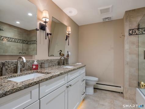 44 Brookmoor Road Avon CT 06001
