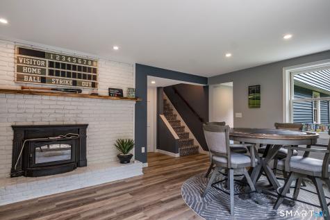 44 Brookmoor Road Avon CT 06001