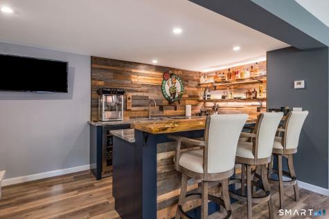 44 Brookmoor Road Avon CT 06001