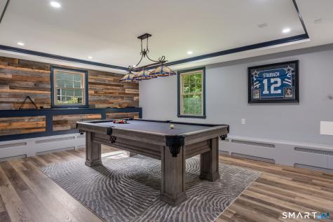 44 Brookmoor Road Avon CT 06001