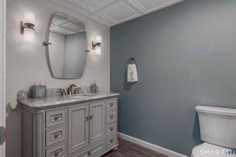 44 Brookmoor Road Avon CT 06001