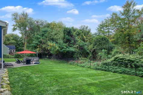 44 Brookmoor Road Avon CT 06001