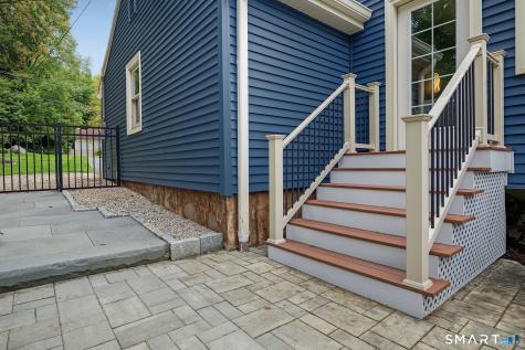 44 Brookmoor Road Avon CT 06001