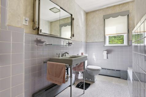 51 Braman Road Waterford CT 06385