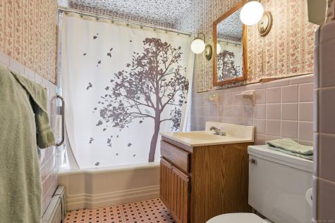 51 Braman Road Waterford CT 06385