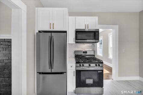 20 Oliver Lane West Haven CT 06516