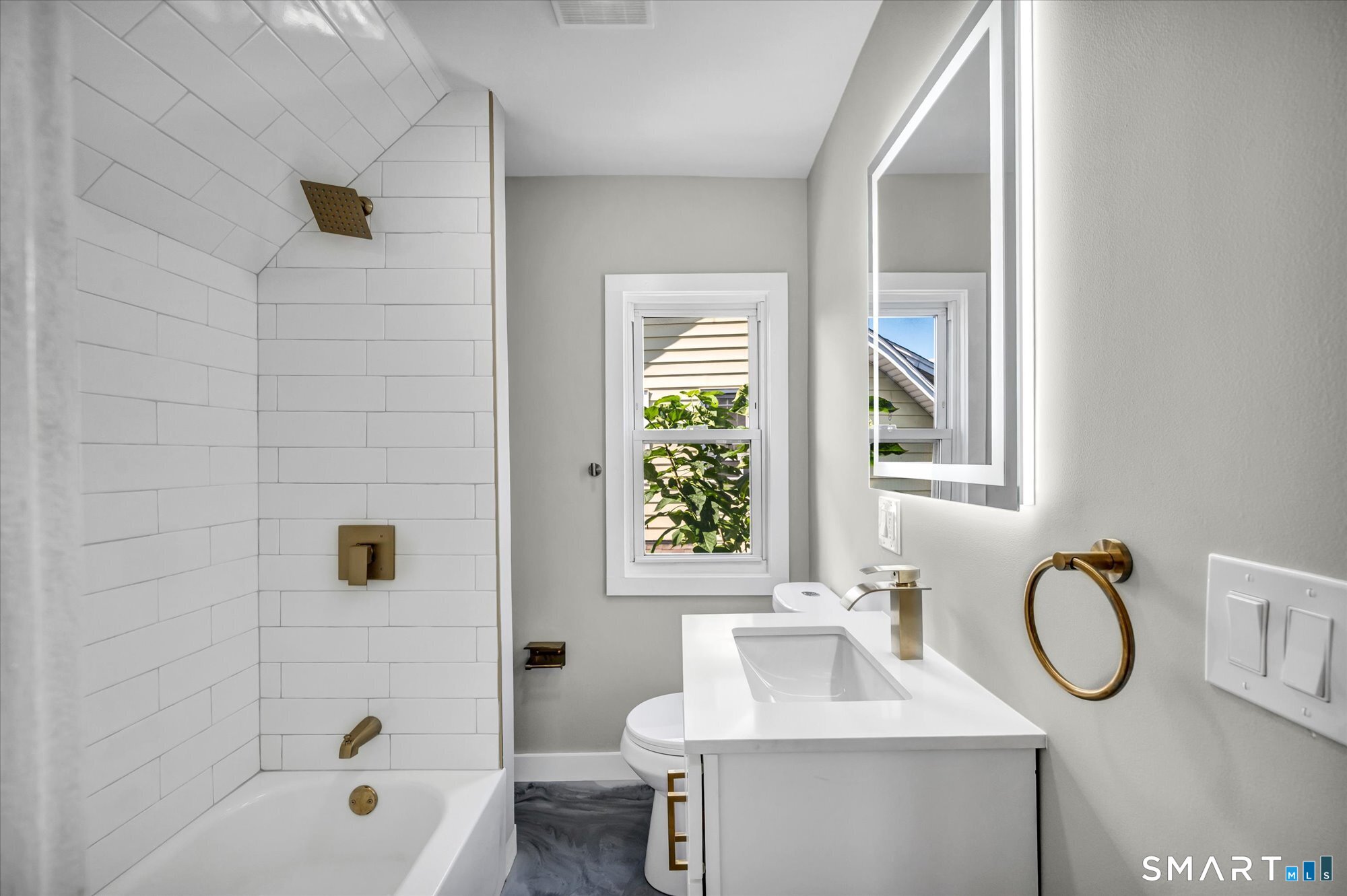 20 Oliver Lane West Haven CT 06516