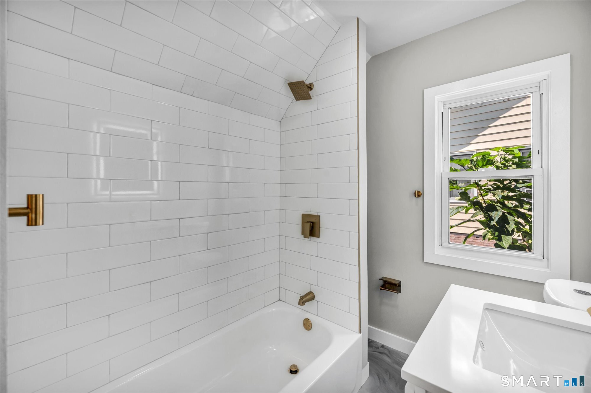 20 Oliver Lane West Haven CT 06516