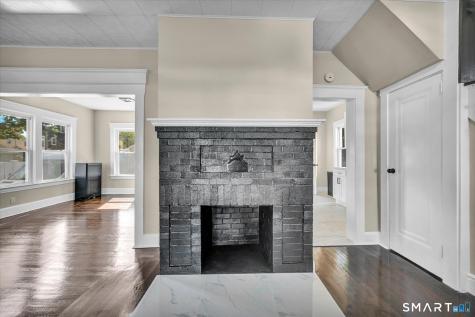20 Oliver Lane West Haven CT 06516