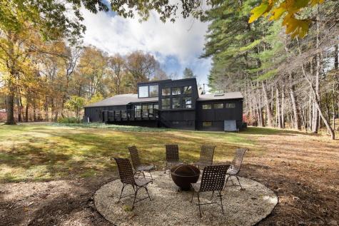 40 Canterbury Lane Salisbury CT 06039