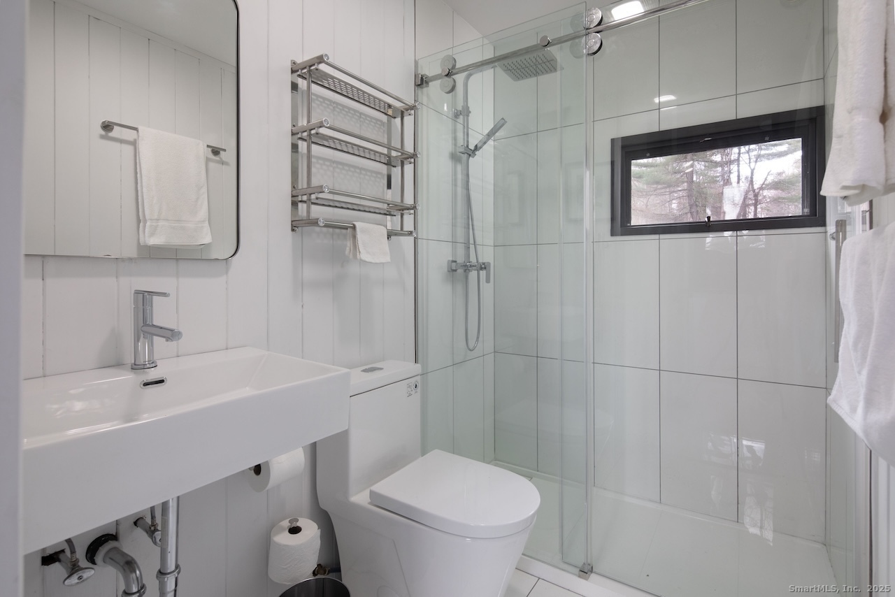 40 Canterbury Lane Salisbury CT 06039