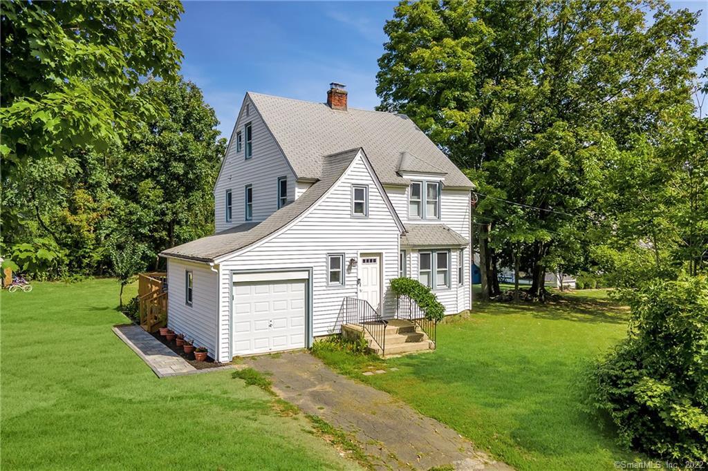 530 Whittemore Road Middlebury CT 06762