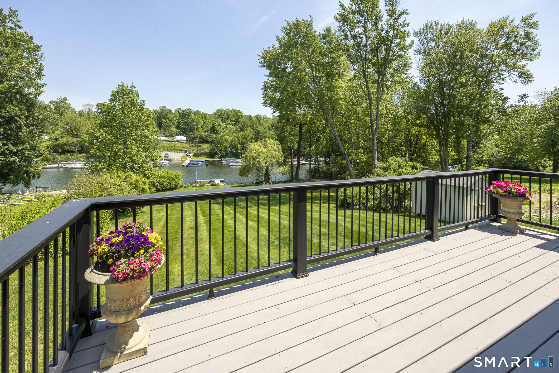 22 North Lake Shore Drive Brookfield CT 06804