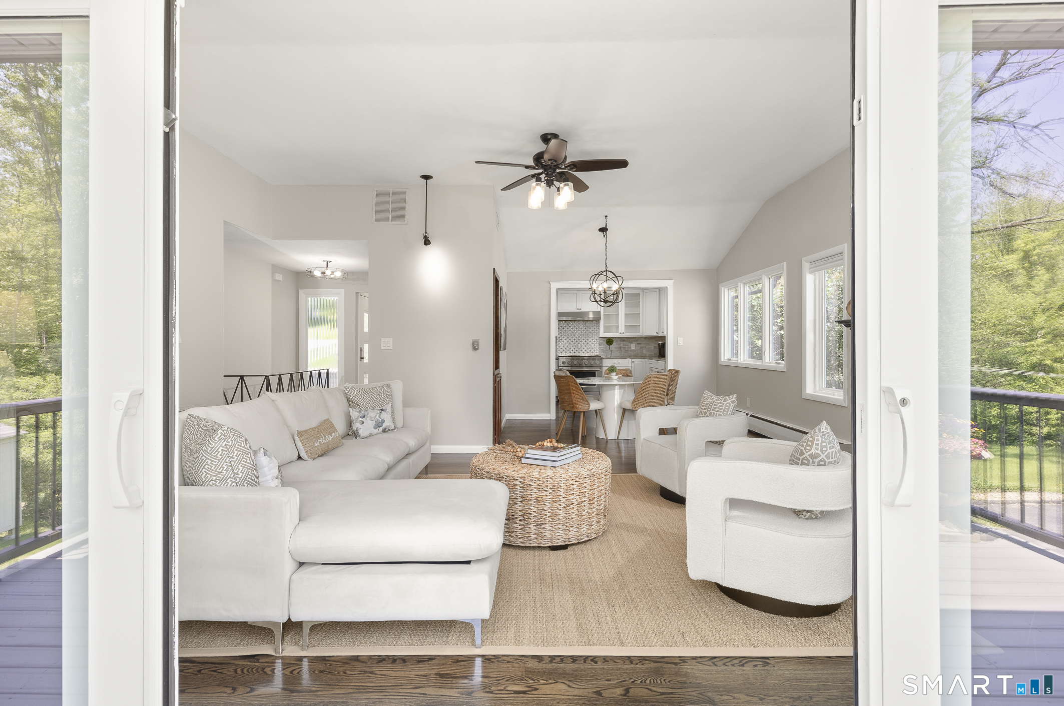 22 North Lake Shore Drive Brookfield CT 06804