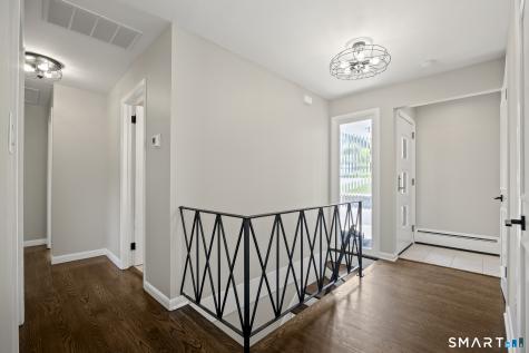 22 North Lake Shore Drive Brookfield CT 06804