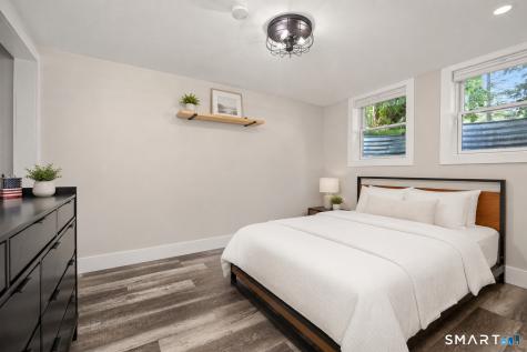22 North Lake Shore Drive Brookfield CT 06804