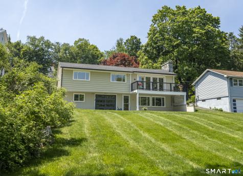 22 North Lake Shore Drive Brookfield CT 06804
