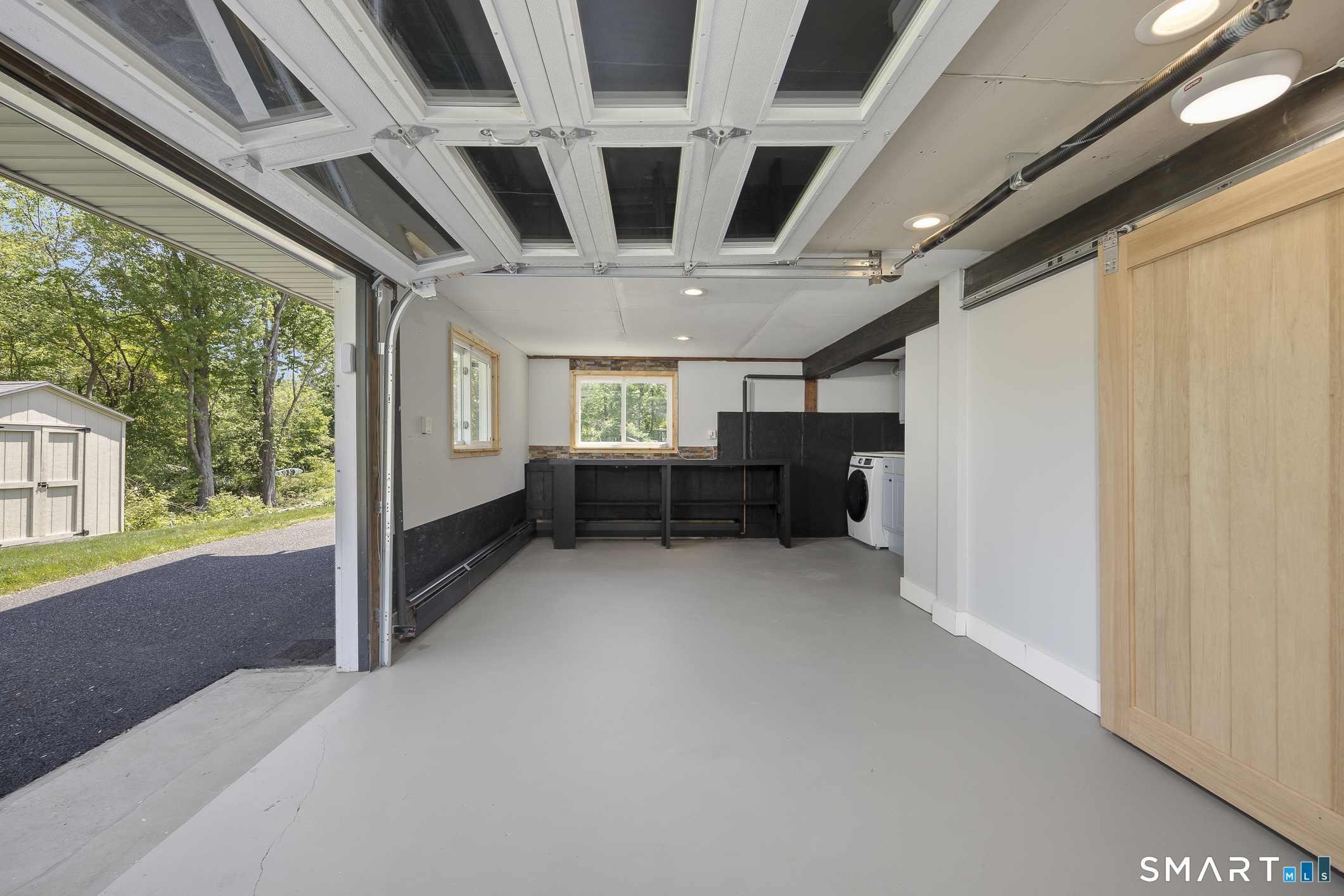 22 North Lake Shore Drive Brookfield CT 06804