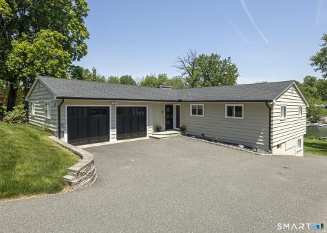 22 North Lake Shore Drive Brookfield CT 06804