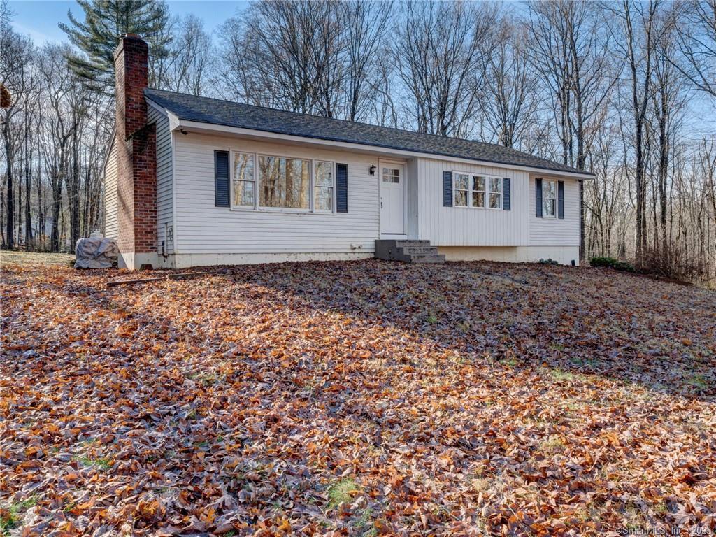 75 Daleville School Road Willington CT 06279
