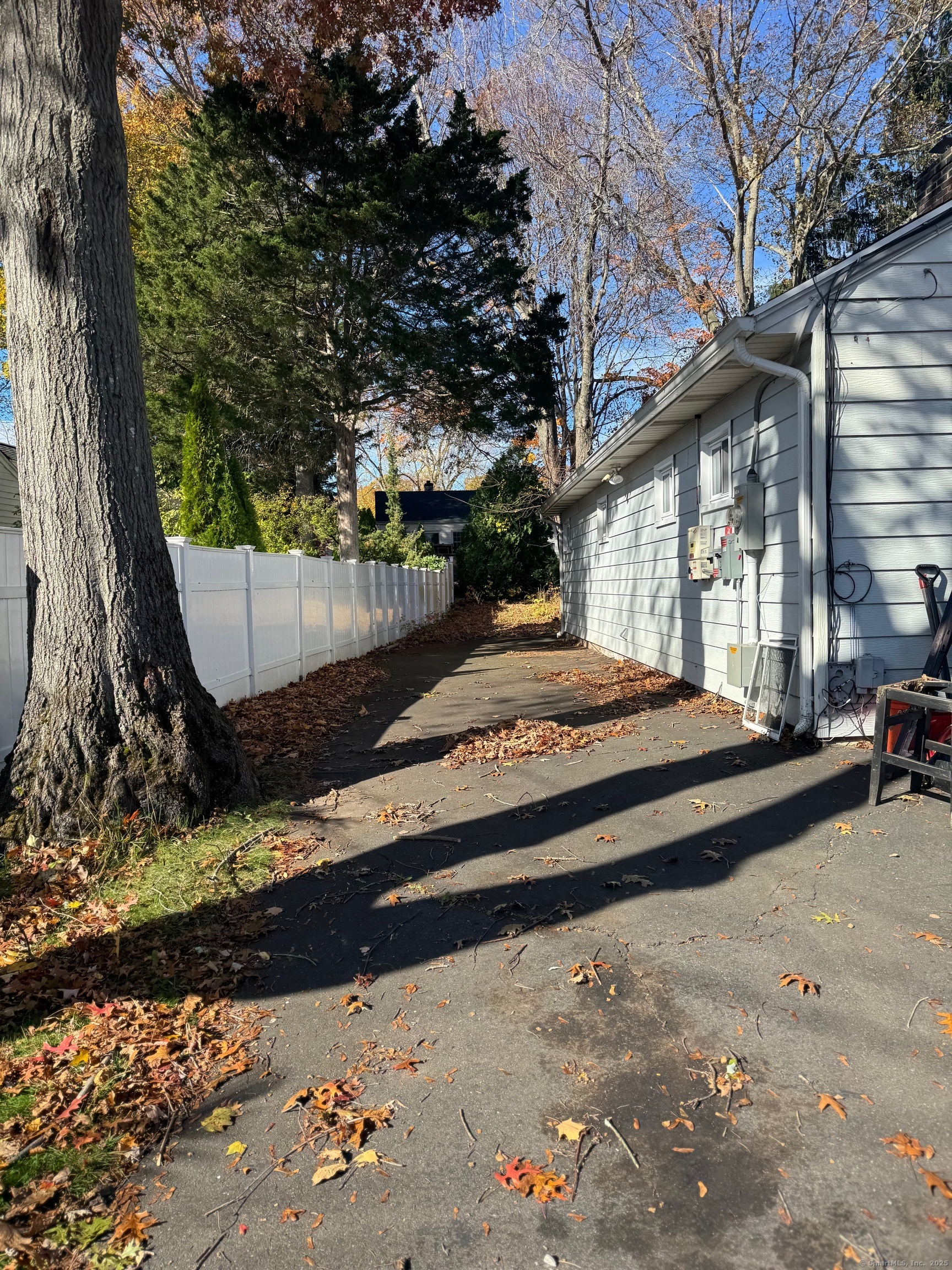 56 Elizabeth Drive Manchester CT 06042