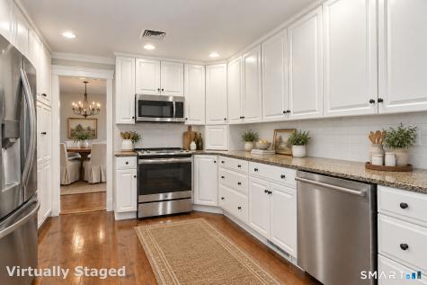 28 Caudatowa Drive Ridgefield CT 06877