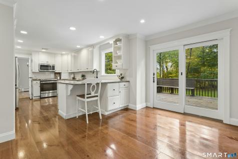 28 Caudatowa Drive Ridgefield CT 06877