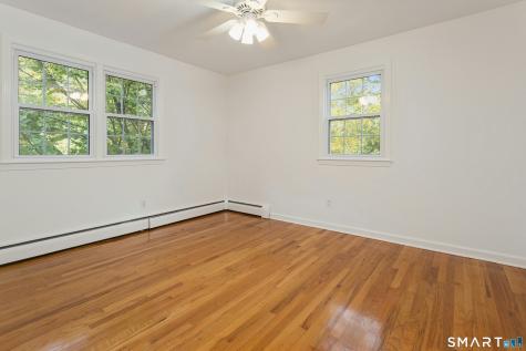 28 Caudatowa Drive Ridgefield CT 06877