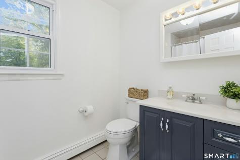 28 Caudatowa Drive Ridgefield CT 06877