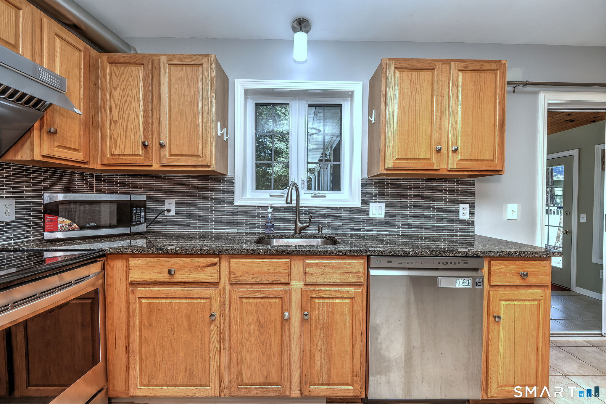 6 Fox Run Road Farmington CT 06085