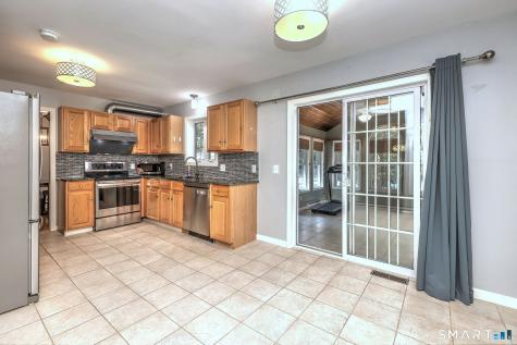 6 Fox Run Road Farmington CT 06085