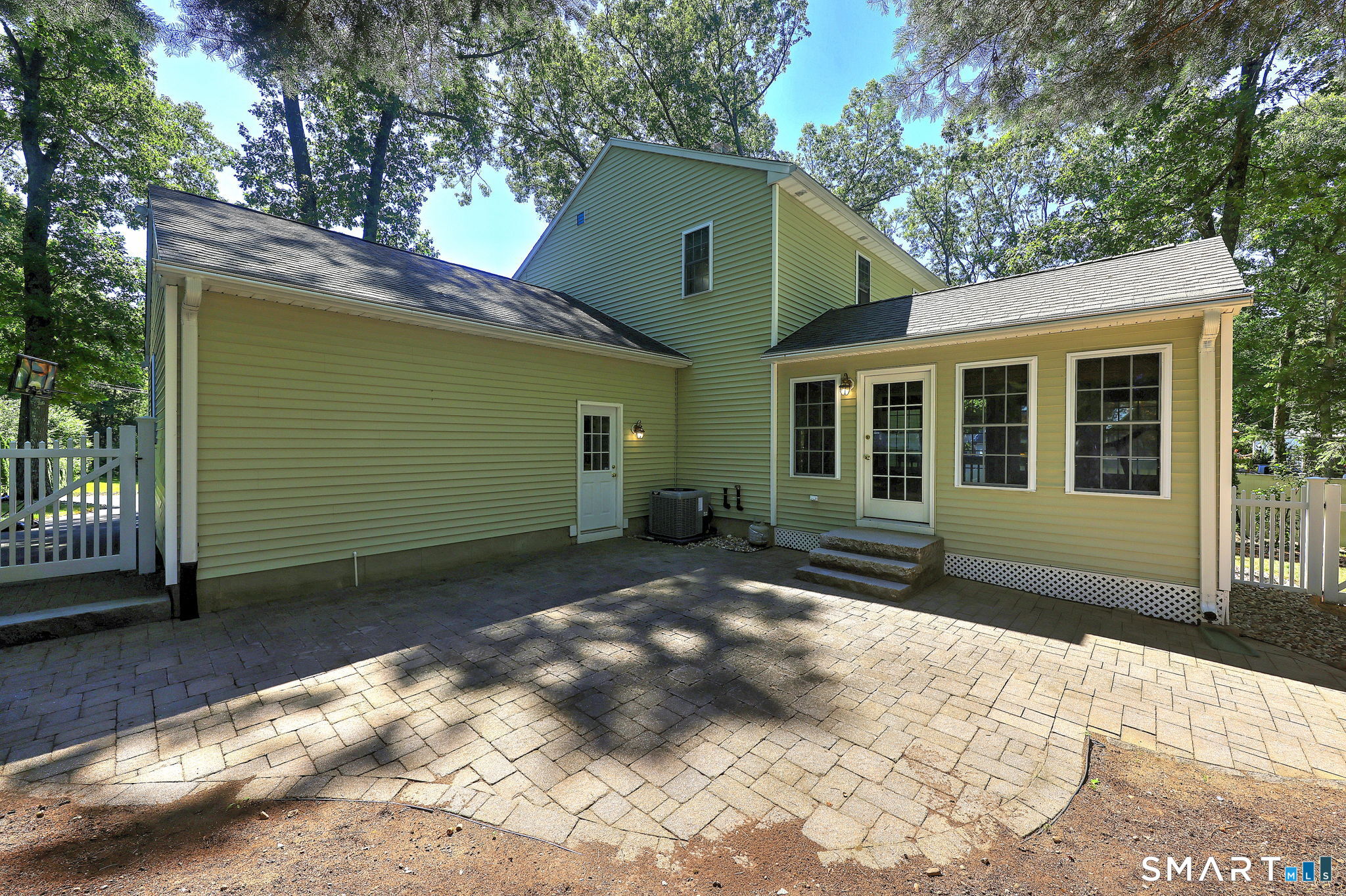 6 Fox Run Road Farmington CT 06085