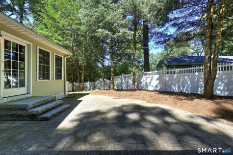 6 Fox Run Road Farmington CT 06085