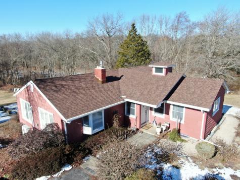 882 Vauxhall Street Extension Waterford CT 06375