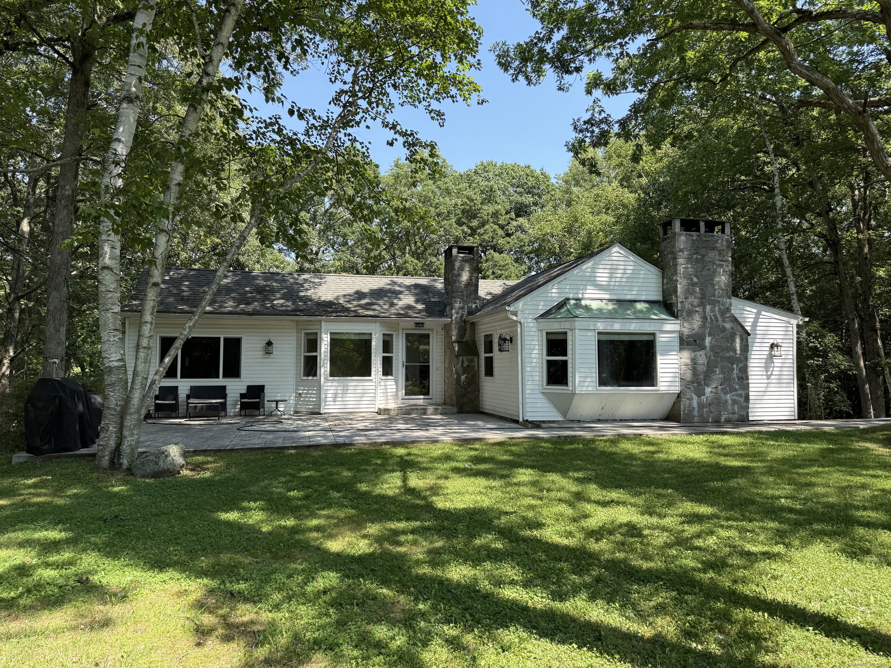 28 Maple Drive Middlebury CT 06762