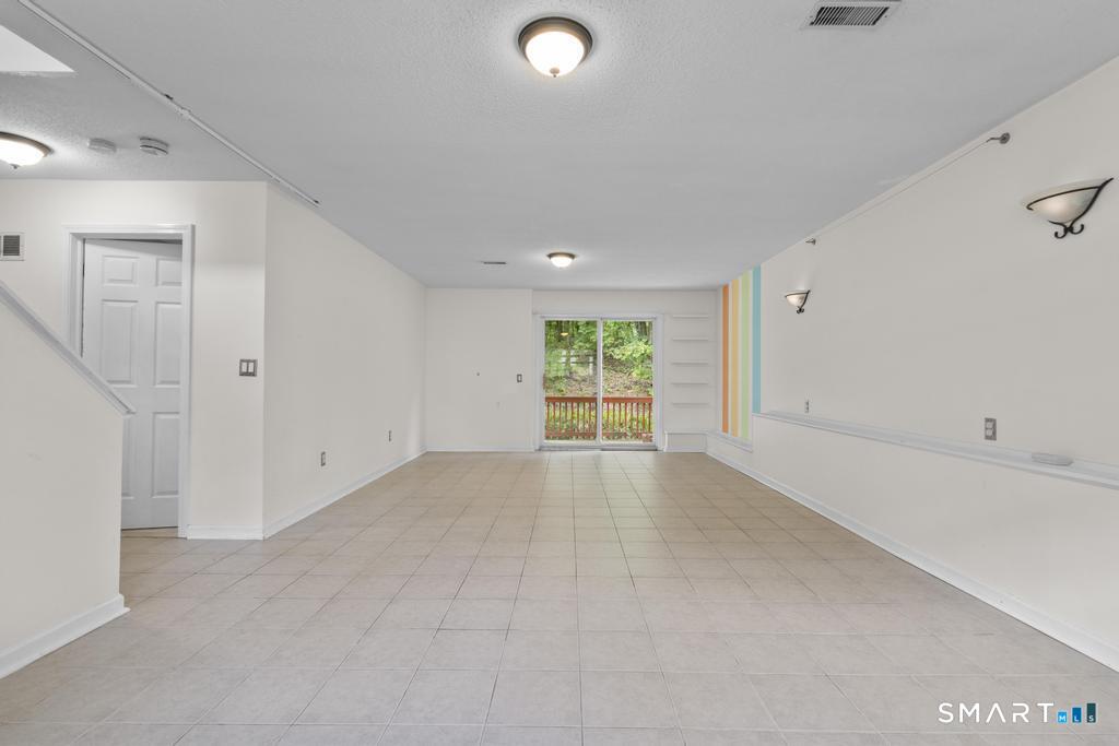315 Kenwood Avenue Hamden CT 06518