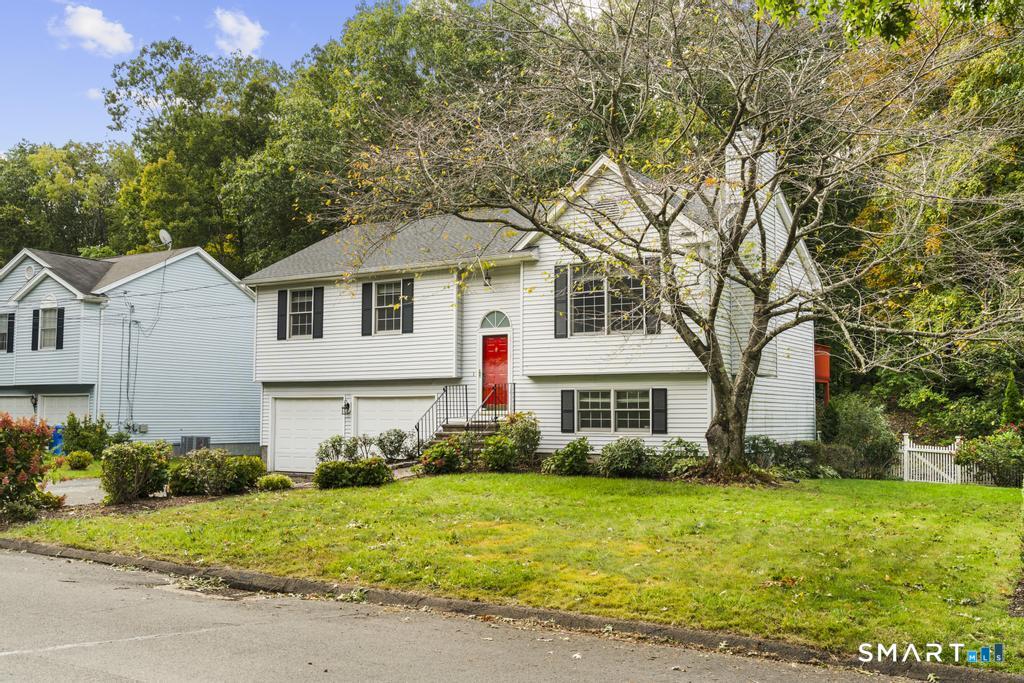 315 Kenwood Avenue Hamden CT 06518