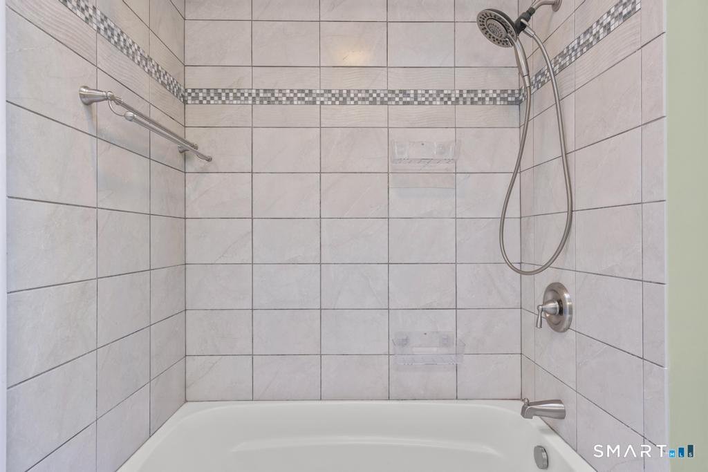 315 Kenwood Avenue Hamden CT 06518