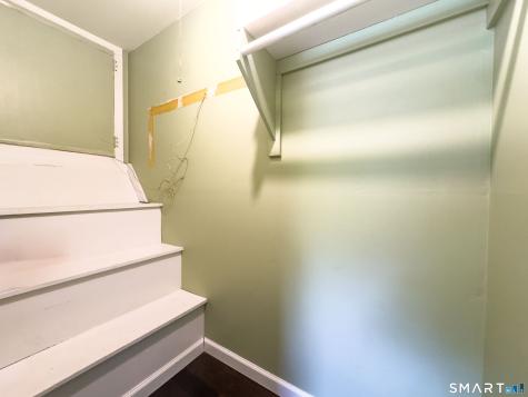 82 Sande Avenue Waterbury CT 06706