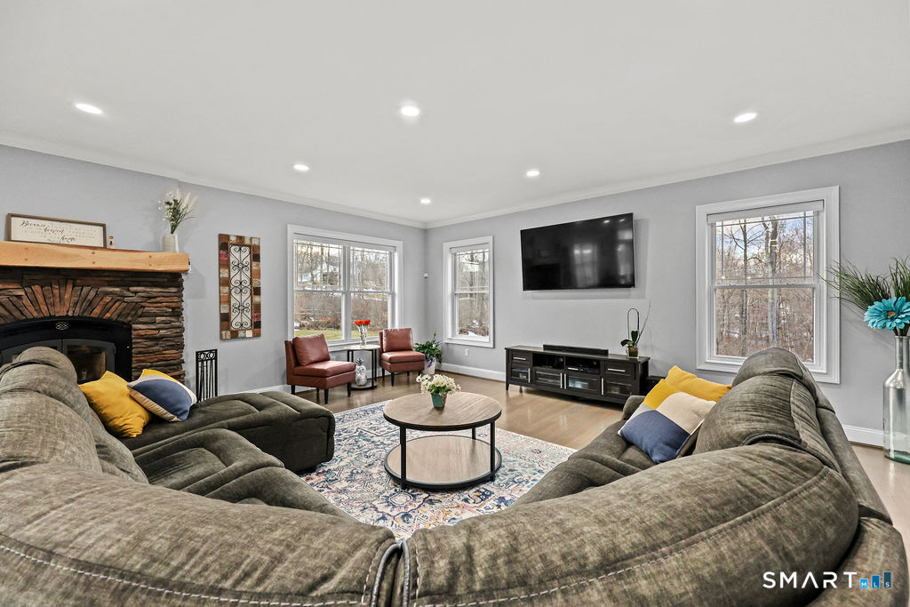 399 Hill Road Harwinton CT 06791