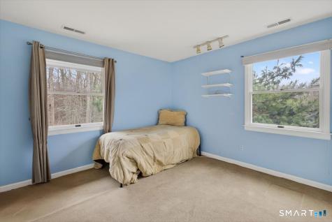 15 Farm Brook Court Hamden CT 06514