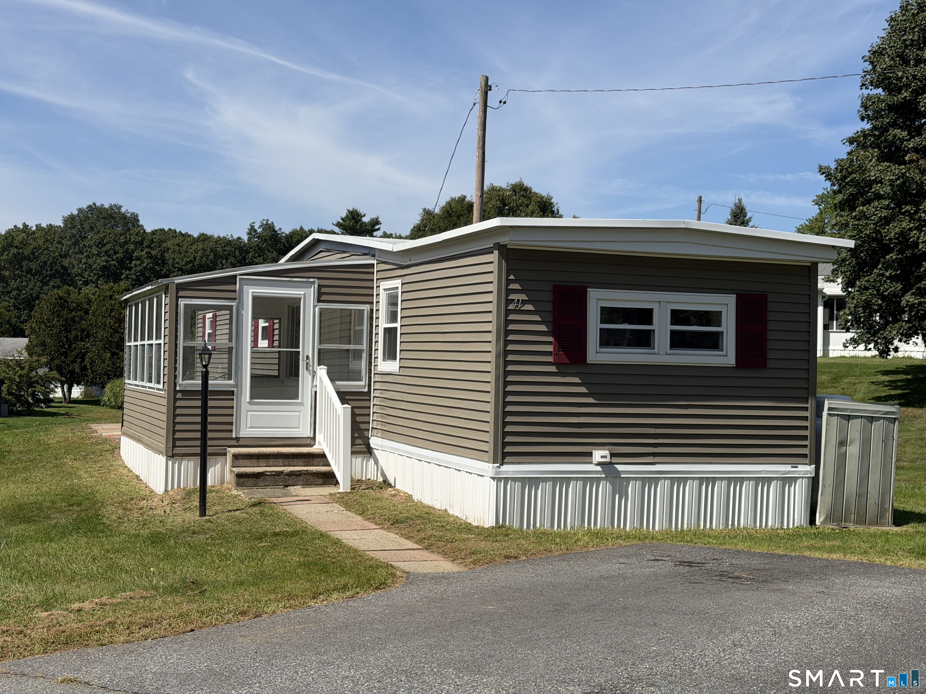 41 Old Wood Road Mansfield CT 06268
