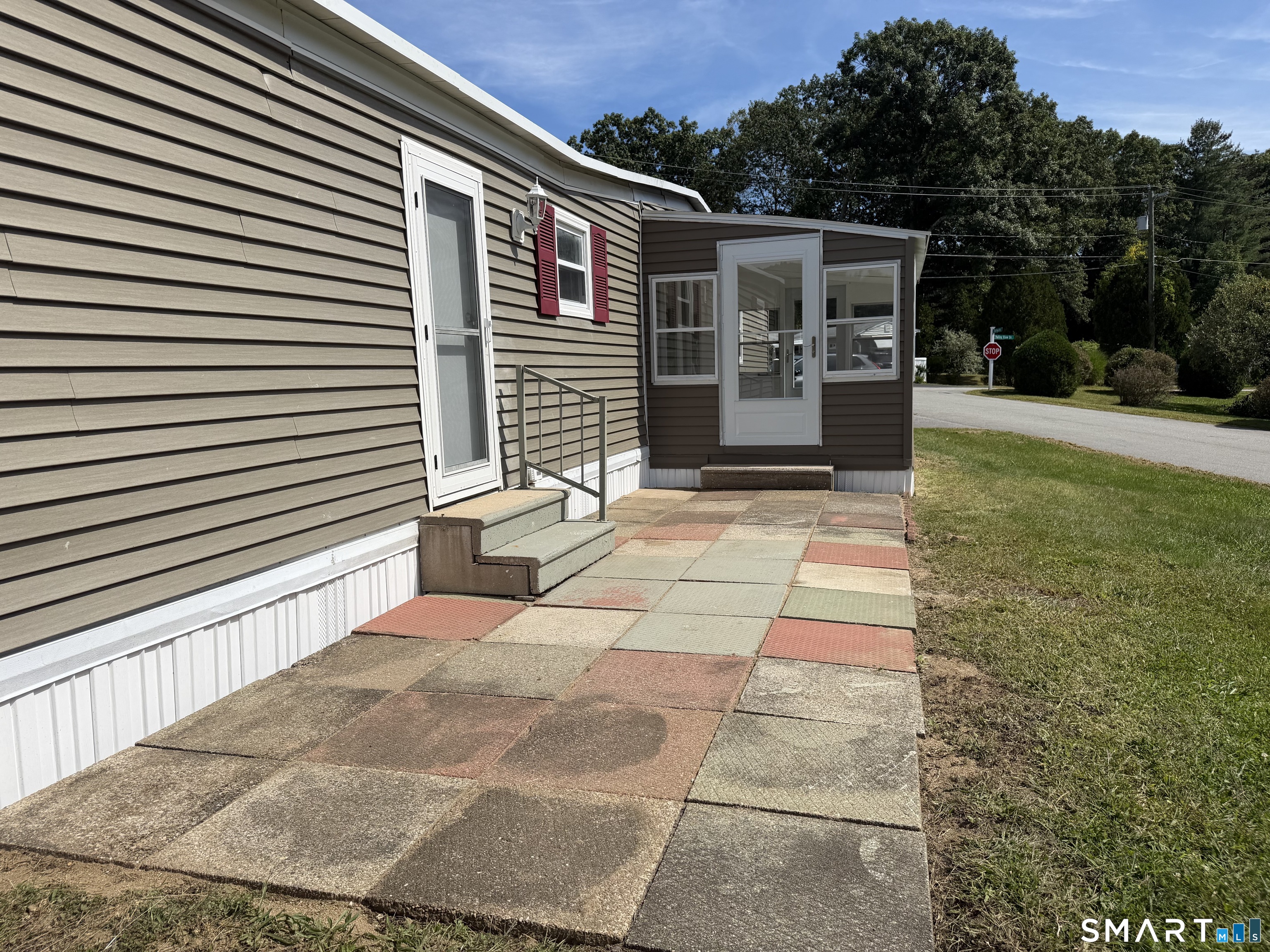 41 Old Wood Road Mansfield CT 06268