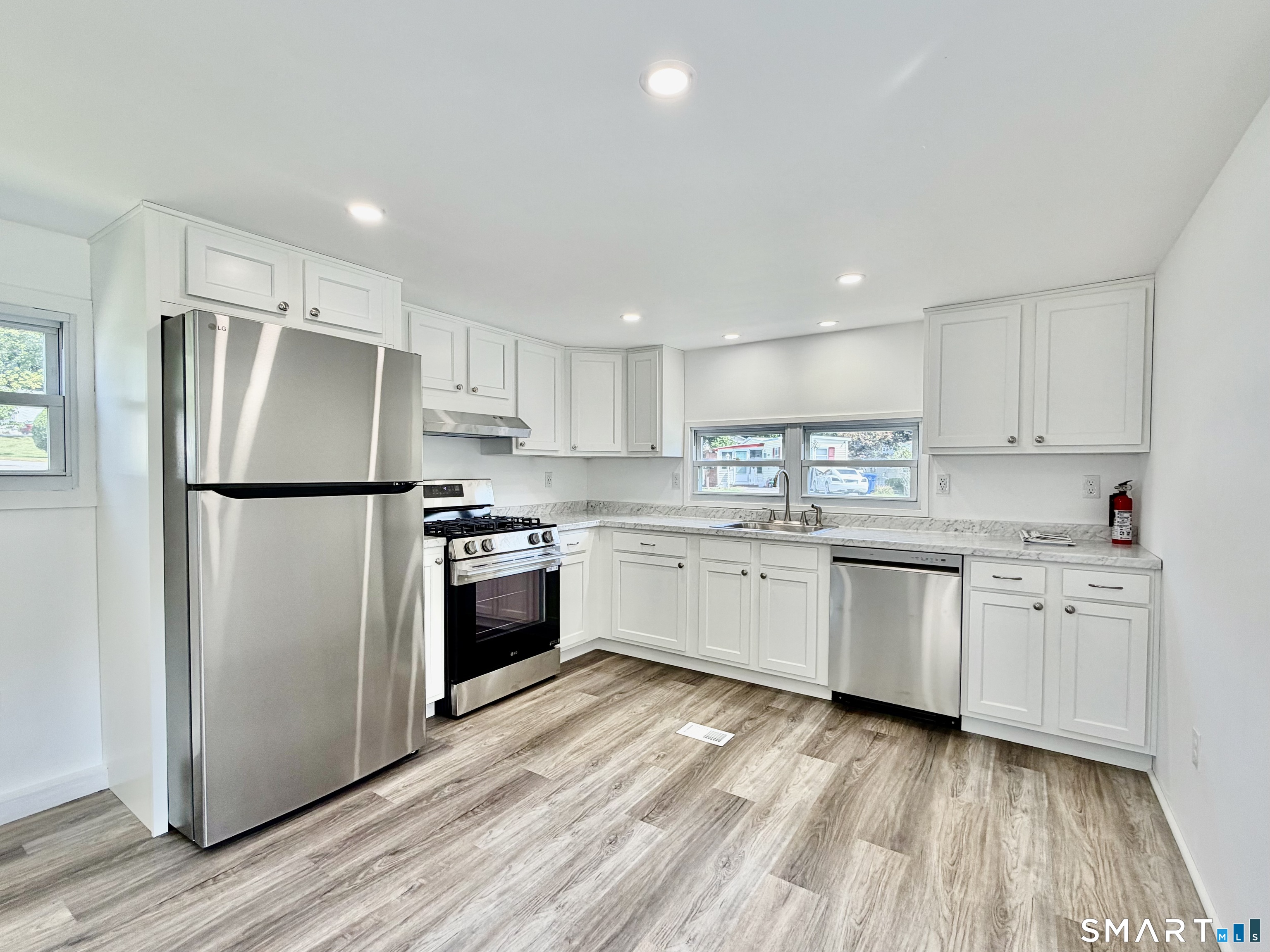 41 Old Wood Road Mansfield CT 06268