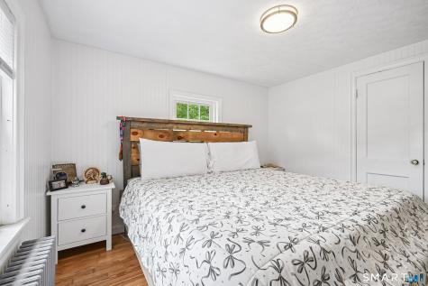 18 Carleton Road Leicester MA 01542