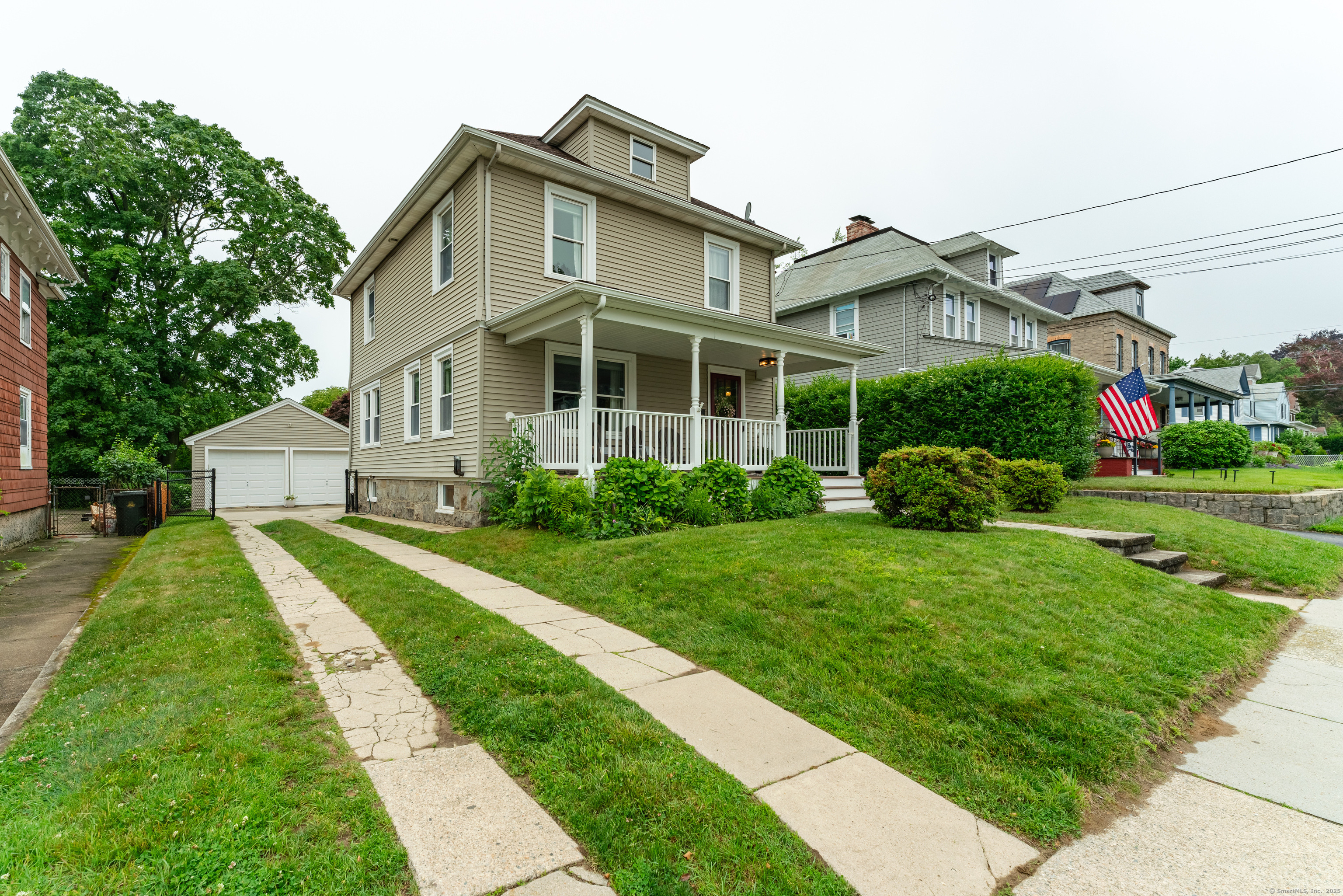 335 Ocean Avenue New London CT 06320