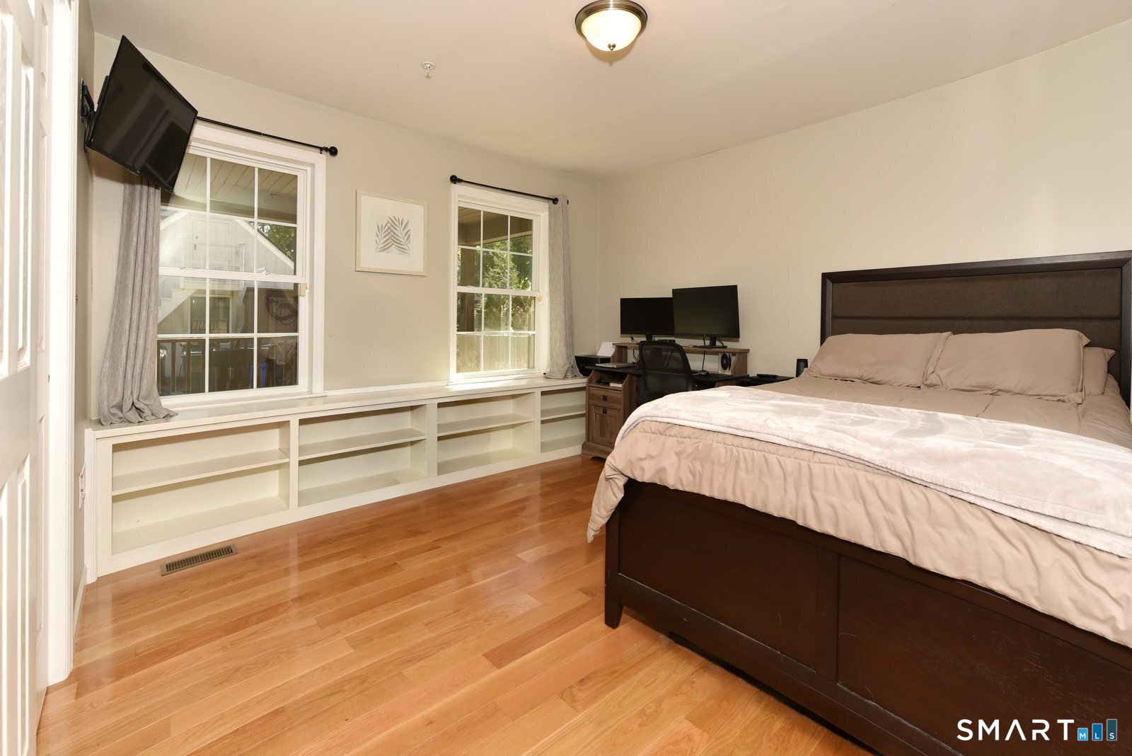 33 Longvue Drive Wethersfield CT 06109