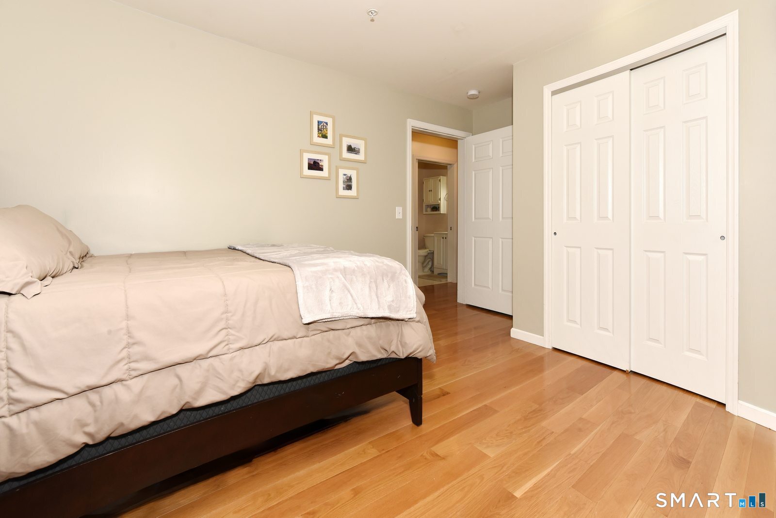 33 Longvue Drive Wethersfield CT 06109